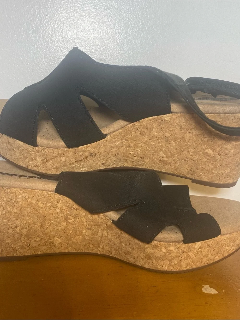 Clarks Women's 9 Annadel Bari Black Leather Slingback Open Toe Wedge Sandals